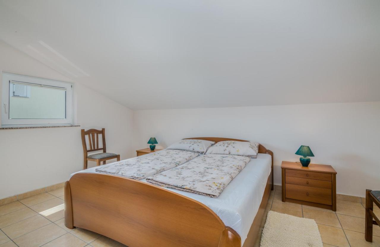 Pansion Dujmovic 1 Apartment มาลินสกา ภายนอก รูปภาพ