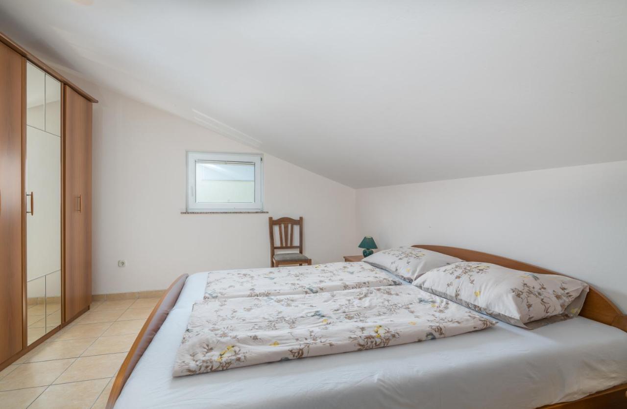 Pansion Dujmovic 1 Apartment มาลินสกา ภายนอก รูปภาพ