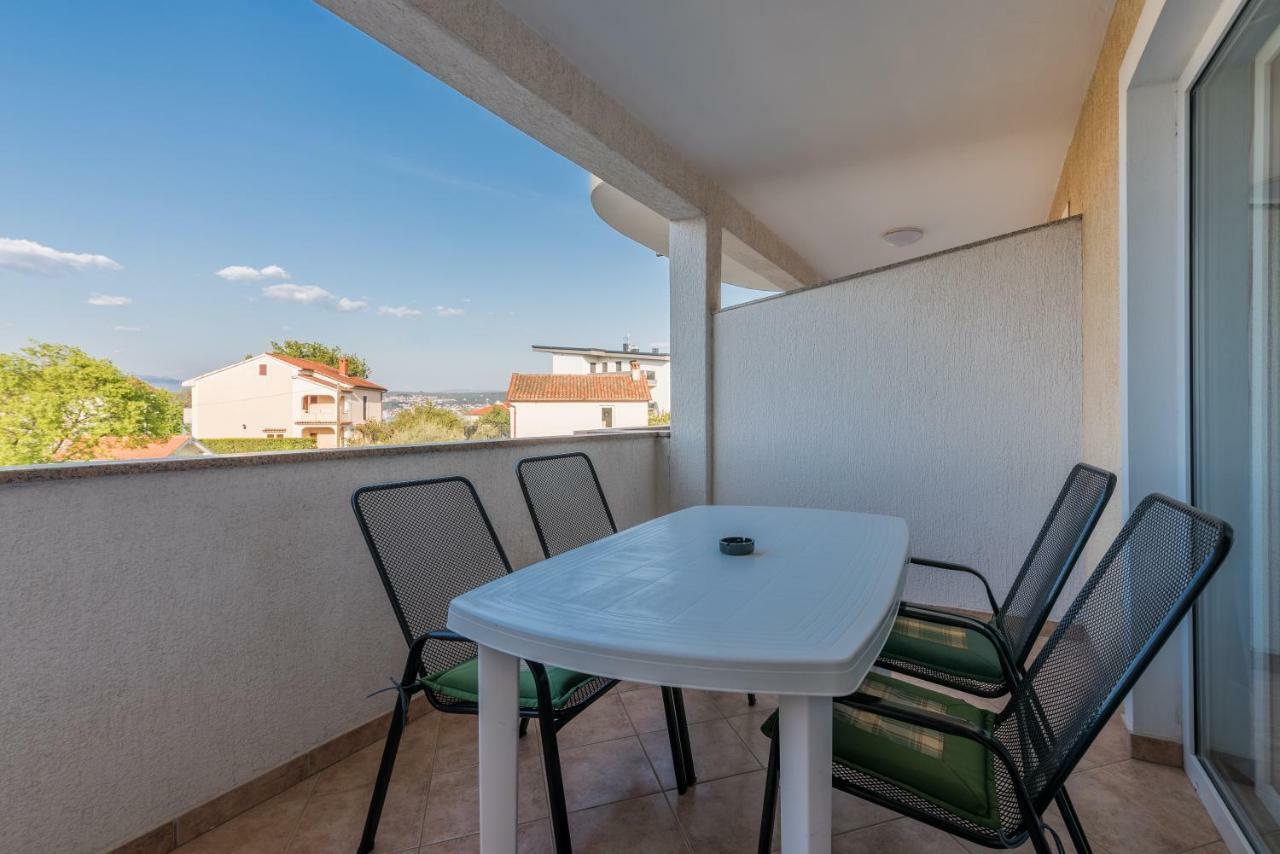 Pansion Dujmovic 1 Apartment มาลินสกา ภายนอก รูปภาพ